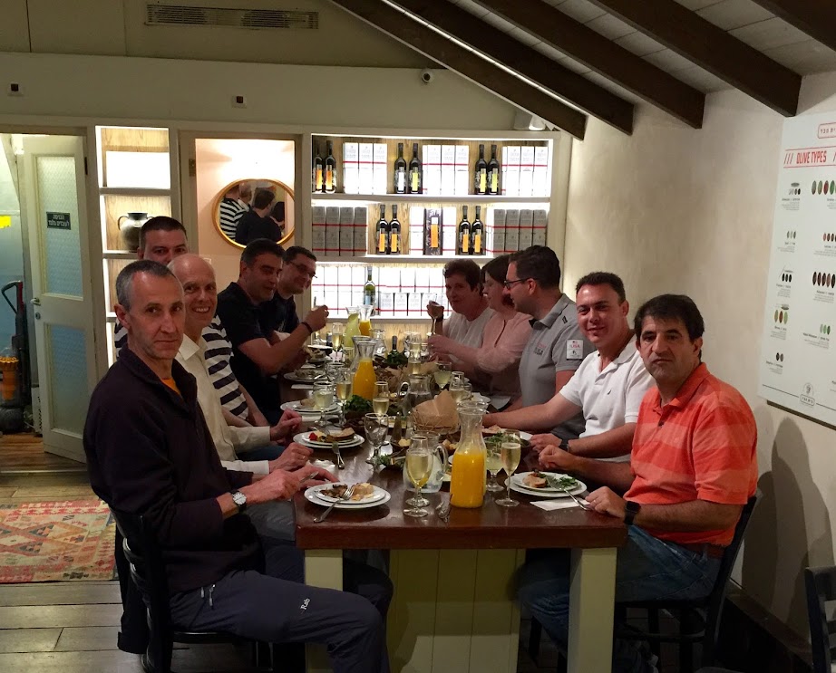 ggonza4knex's tweet photo. @oracleace @AIOUG @oracleugs @groundbreakers #PhotosOracleACEs here are some of my pics @oracleugs @laouc @ar_oug #ACED #community https://t.co/VjoCEZDWm8