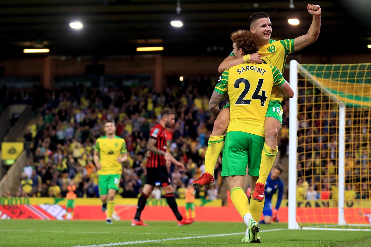 NorwichCityFC's tweet photo. These two! 😍 https://t.co/I2tsS2946m