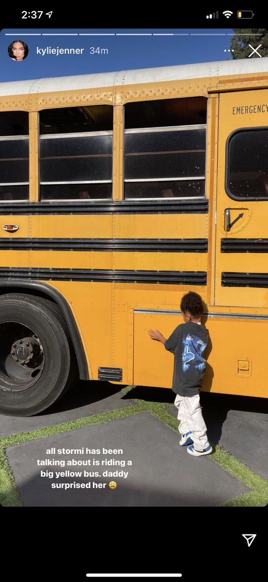 Stormi got to play make-believe poor today 🥰 ✨