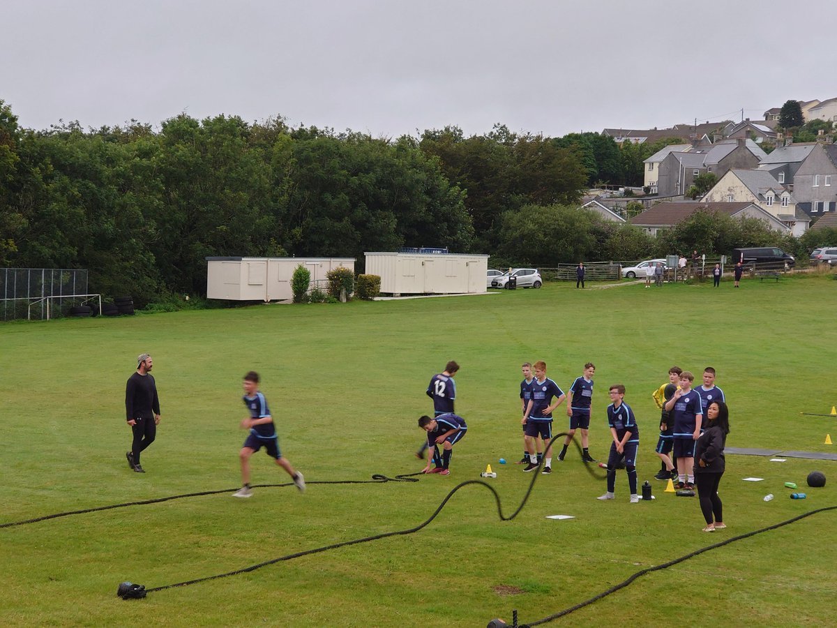 MaceyIrish's tweet photo. Colleagues at St Blazey Co-op raised money to give the local U14s football team a different kind of training session.
#sweatcornwall #teambuilding #itswhatwedo #community #COOP #local #inclusion #coopcolleagues #BiscoveyU14s #healthylifestyle #chrisarnold #PeterBatt #S007 https://t.co/Gyh6pb7Ux8