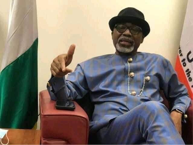 OmoteBiafra's tweet photo. BREAKING NEWS
Someone close to Muhammed Buhari should tell him, under my watch, No Igbo Land will accept Open grazing, we are ready for a long battle - @senator enyinnaya Abaribe . https://t.co/Ny1vWDTN2w