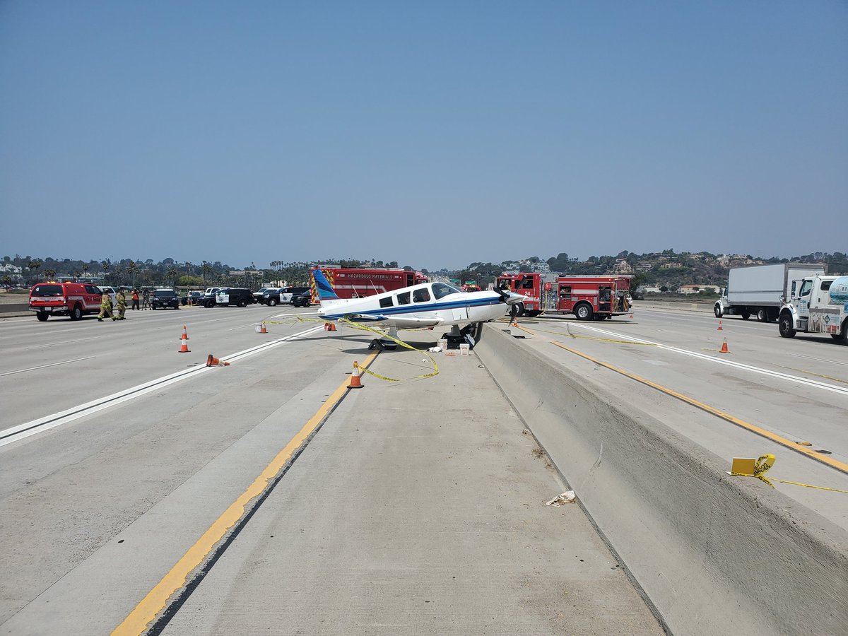 SDFD's tweet photo. FREEWAY CLOSURE: @SDFD in Unified Command with partner agencies have closed southbound I-5 at Via de la Valle due to a plane landing on freeway. Standby for updates. https://t.co/olhnU4YiAt