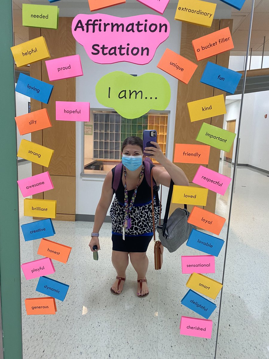 MrsBShaw10's tweet photo. Day 2- I just had to use the Affirmation Station! 🥰
Note: It is the perfect size for K-2! 🤗  #spreadkindness @CESMiniCougars @Malia_Hayes_ @griffin_brie @_MsBarton @RickyCoston2 https://t.co/Dqqzofalo7