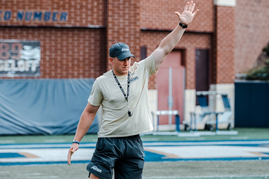 ZipsFB's tweet photo. It’s all about practice
#FindAWay | #OurWay https://t.co/x07LvZmaLG