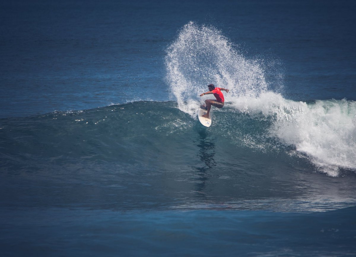 Este fin de semana la cita es en playa Las Flores. Segunda fecha del Circuito Nacional de Surf yewwwwwww 🤙🏽
#1Dios 
📷: <a href="/quekasurfer/">Mario Amaya 🏄📷</a>