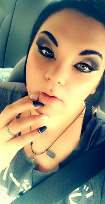 Hi ;) https://t.co/1MpMQ7y0Oc<a href="/tag/sugardaddyneededasap"class="tags"><span>#sugardaddyneededasap</span></a>