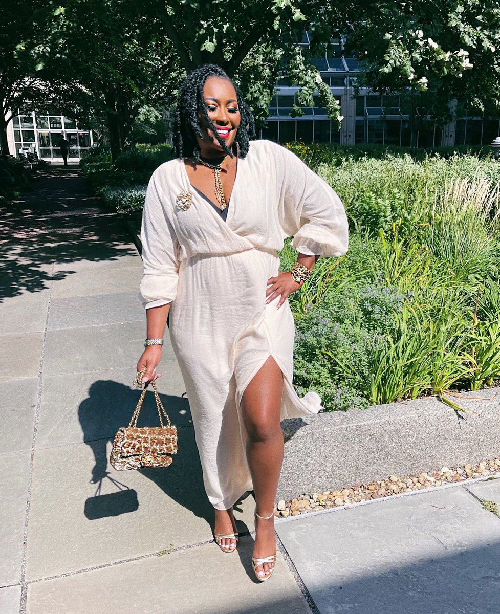 TopekaKSam's tweet photo. Iβm tough, Iβm ambitious, and I know exactly what I want. If that makes me a Bitch okay.π¦π€΄πΎππΎ #topekaksam #thelohm #women #girls #woman #womenempowerment #boston #leadership #tuesdayvibes https://t.co/JorA6QF0XZ