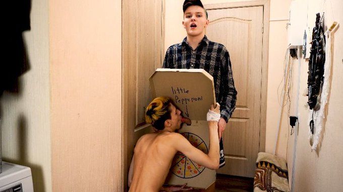 Just sold! Pizza Deliveryman https://t.co/j4L8C4by5m #MVSales #MVGayBoys https://t.co/5PFNijX1DV