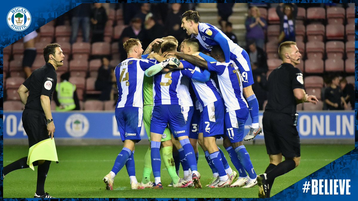 💙 This team!

#wafc #BELIEVE 🔵⚪️