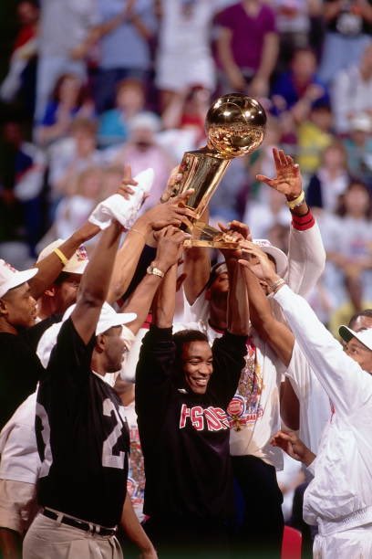 ForSekou's tweet photo. Isiah Thomas’ series against the Portland Trail Blazers in the 1990 NBA Finals: 

Game 1: 33pts 7reb 6ast 48%fg 

Game 2: 23pts 7reb 11ast 2blk 43%fg

Game 3: 21pts 5reb 8ast 75%fg

Game 4: 32pts 4reb 5ast 3stl 55%fg

Game 5: 29pts 3reb 5ast 2stl 65%fg

Finals MVP 🏆 https://t.co/0yTnFNh0TQ