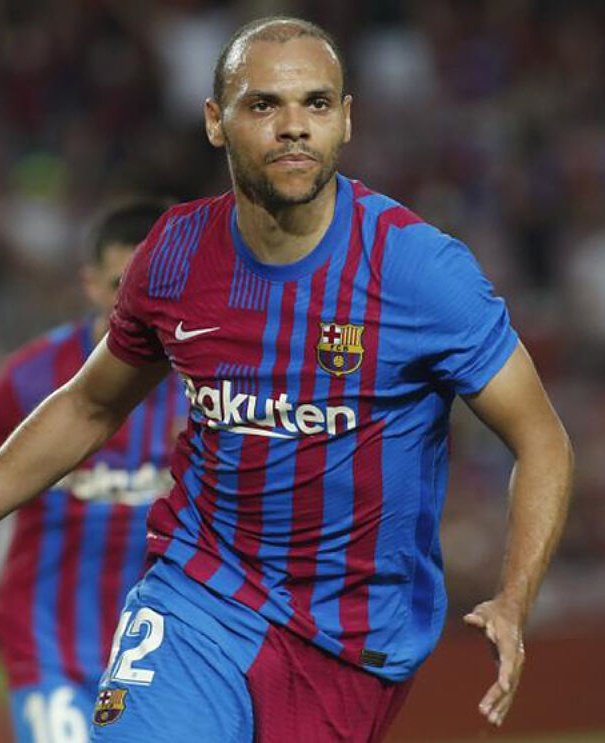 Mancuer91's tweet photo. ¿Quién marcará más goles?
🔁Mbappé
❤Braithwaite 
El duelo de duelos https://t.co/4OSFzFlB7n