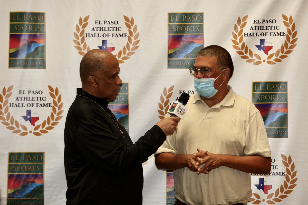 rrrutang's tweet photo. Press Conference for the 66th Annual @epahof inductees at the Radisson Hotel El Paso Airport. Be sure to go to @epsportsnet to watch the Podcast version of our press conference. #UTEPPhotog #Class2005 https://t.co/V5NbZozlBa