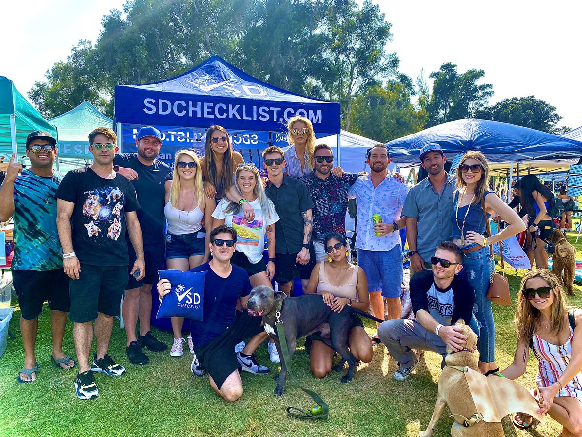 sd_checklist's tweet image. Such an amazing day at the @barksandbrewfest! 🐶 Shout out to @fivegrp for hosting and inviting @sdchecklist as a vendor. Looking forward to many more🙌🏽 #sdchecklist #vendor #sandiego #airbnb #activites