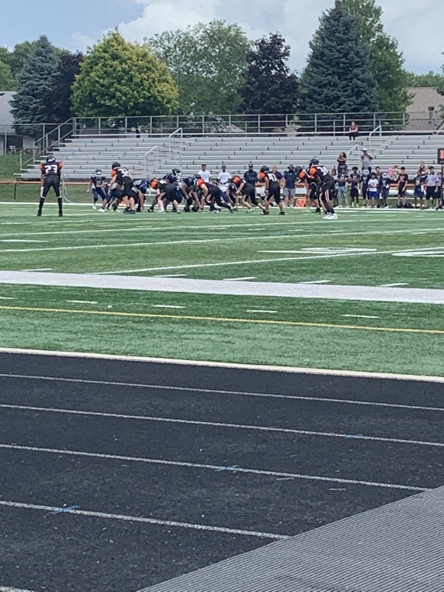 <a href="/HarlemMS/">Harlem Middle School</a> football taking on Lincoln Middle school. Trying to get it in before the rain! Let’s go mini Huskies!
