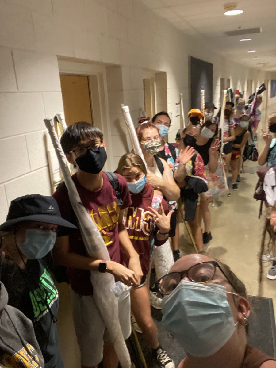 CMUcolorguard's tweet photo. thunderstorm selfies!!!!!☝️🔥 https://t.co/R9NMIKXScf