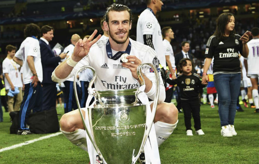 TonyR_RM's tweet photo. El golfista. https://t.co/OvWpBuANXb