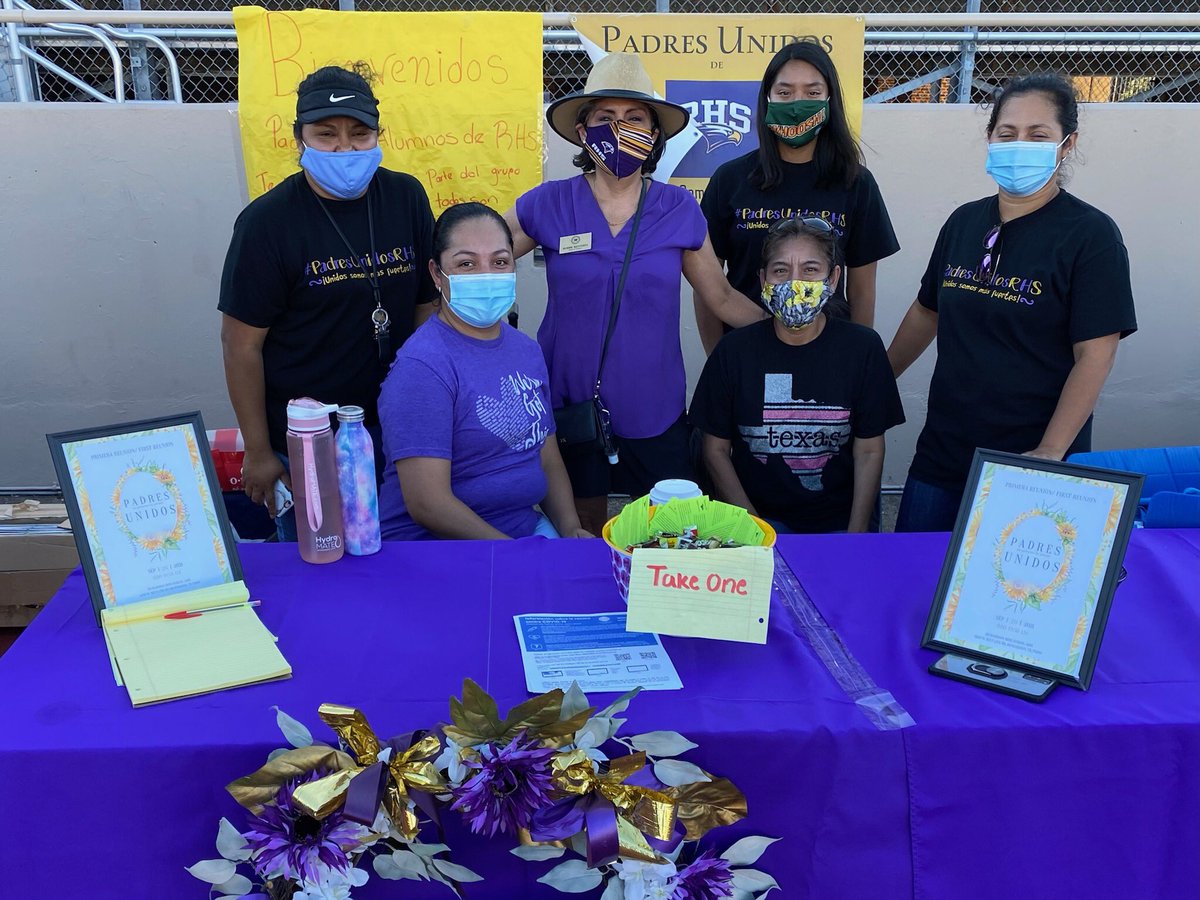 rhs_interv's tweet photo. At the best place to be RHS back to school picnic with Padres Unidos! https://t.co/afyqoib9CC