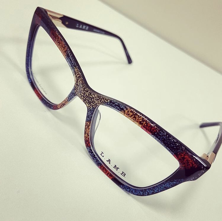 #glitter ✨👓: LA083
📷: <a href="/eyephysicianspc/">Eye Physicians, PC</a>