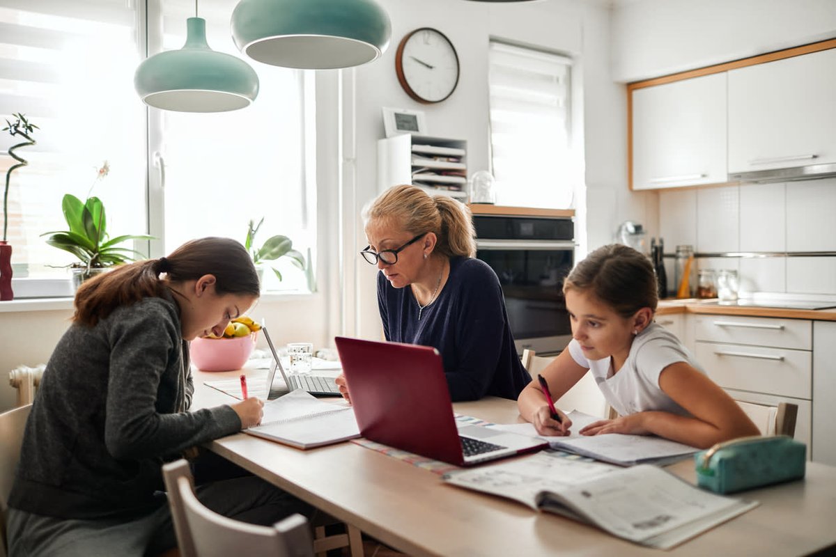 With students heading #BackToSchool virtually, having Internet access at home is more important than ever. Our Internet For Good program offers low-cost Internet to low income families. Sign up at telus.com/InternetForGood or share this post with anyone you know who is in need.