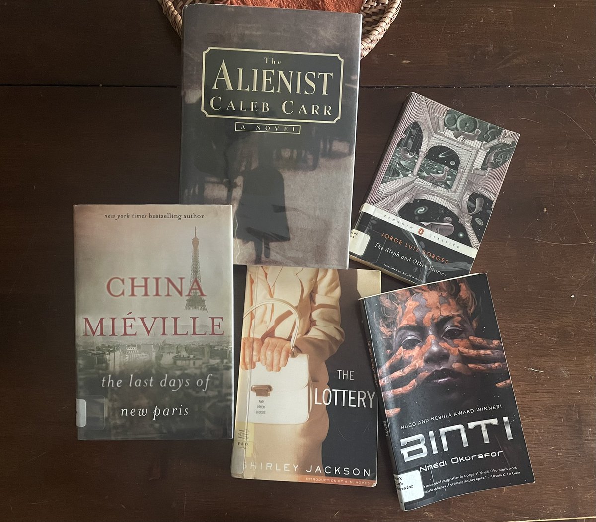 lakoonmen's tweet photo. I am VERY excited to start my #bookbundle reading adventure of these 5 books selected by @grpl staff

Decision time: which book should I start with first?! https://t.co/oQmGMYjpWQ