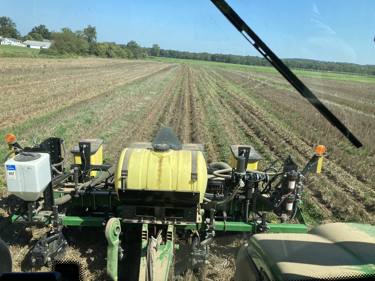 ati_witter's tweet photo. So happy to be back at school working with some awesome ag students today! This was the view out of the back window during lab. #bestclassroomever https://t.co/znmLtaRFhC