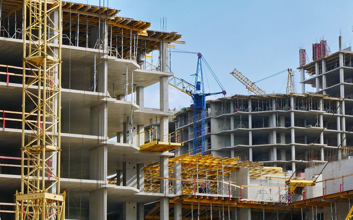 luisgar_7's tweet photo. @FIU_Mossschool #bcn2210 #fiu #fiumossschool#construction 

Construction management is a fascinating art. https://t.co/f3OVPC2TVm