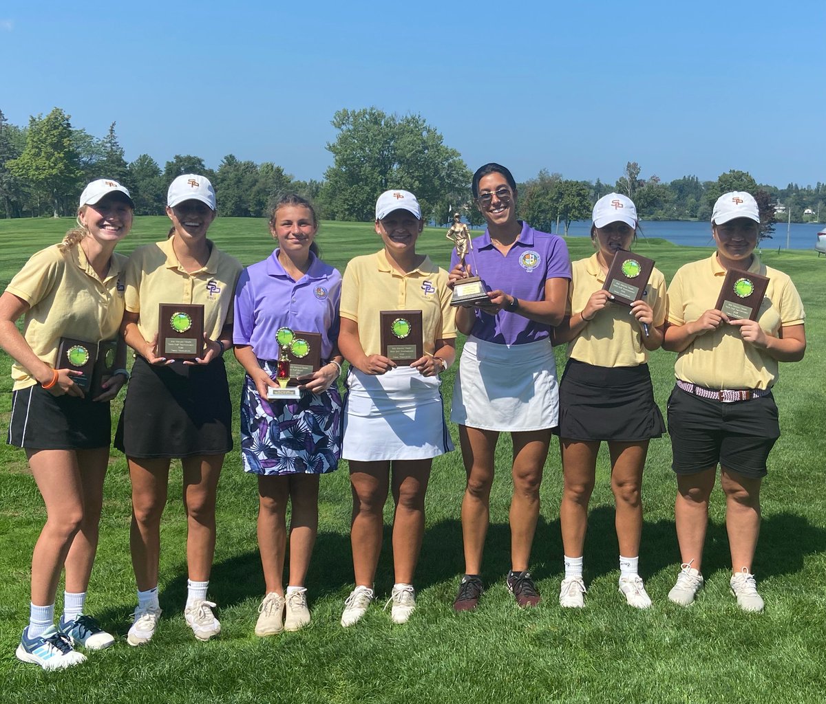 ScrPrepSports's tweet image. Classics are champions of the Inaugural Bob Simon Golf Tournament. Congratulations, ladies!                         L-R; Caroline Stampien, Gianna Cafarella, Chloe Lynch, Miranda Karoscik, Coach Danielle, Maddie Babyak and Ana Galko. #RollClassics