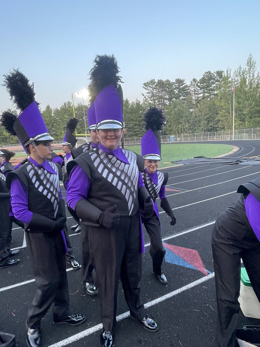 GRactivities's tweet photo. Brand new marching band uniforms! https://t.co/JqEEYWO5T0