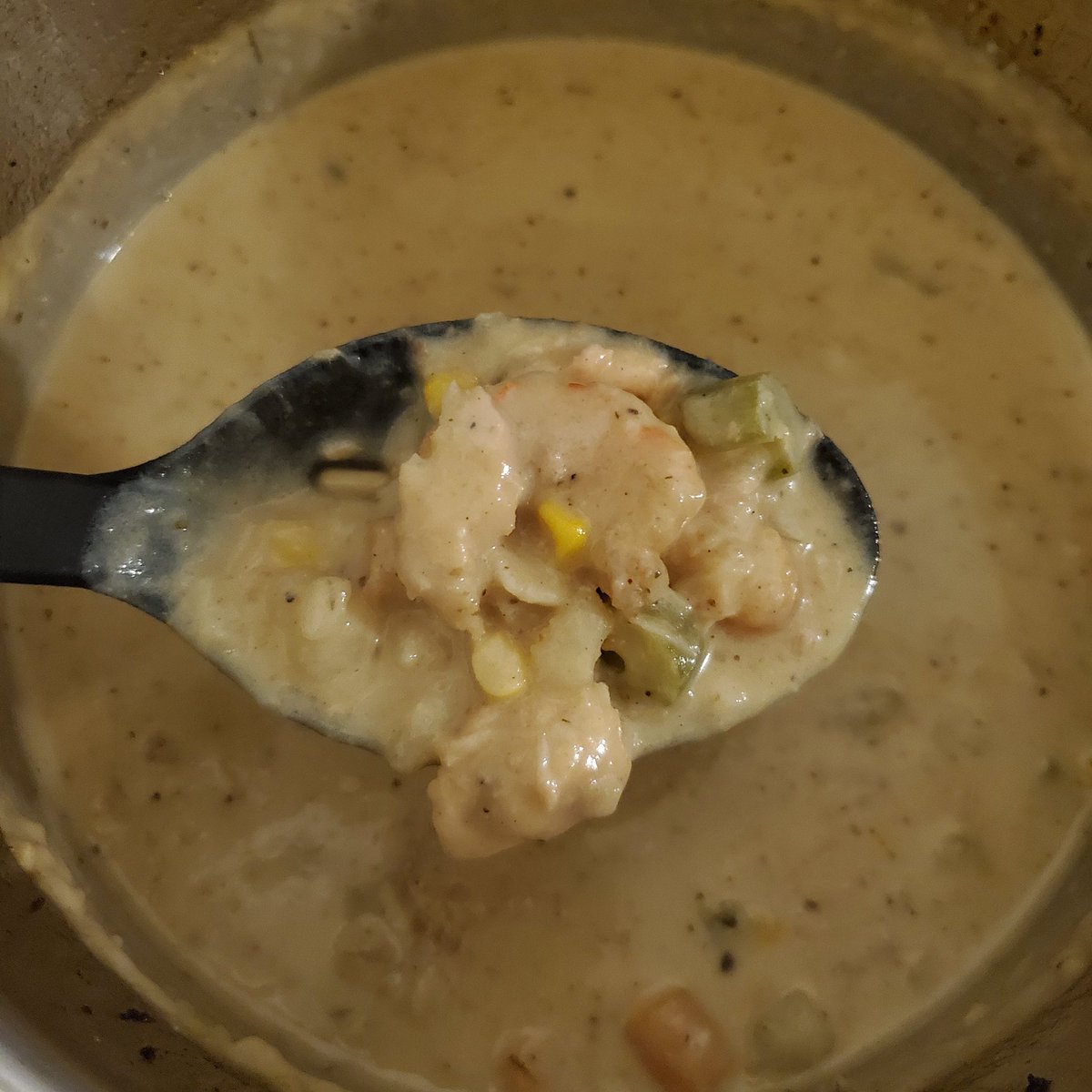 1mikesteele's tweet photo. Cajun seafood chowder (jumbo shrimp, Cajun salmon & Bay scallops), 3 cheese garlic butter pull apart bread, with a chopped bacon seizure salad.. #fakeChef https://t.co/x3bVMwwUXm