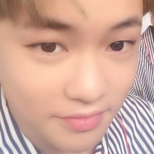 chenlebase's tweet photo. chenle! then.                          chenle now https://t.co/KzxRQoXhV6
