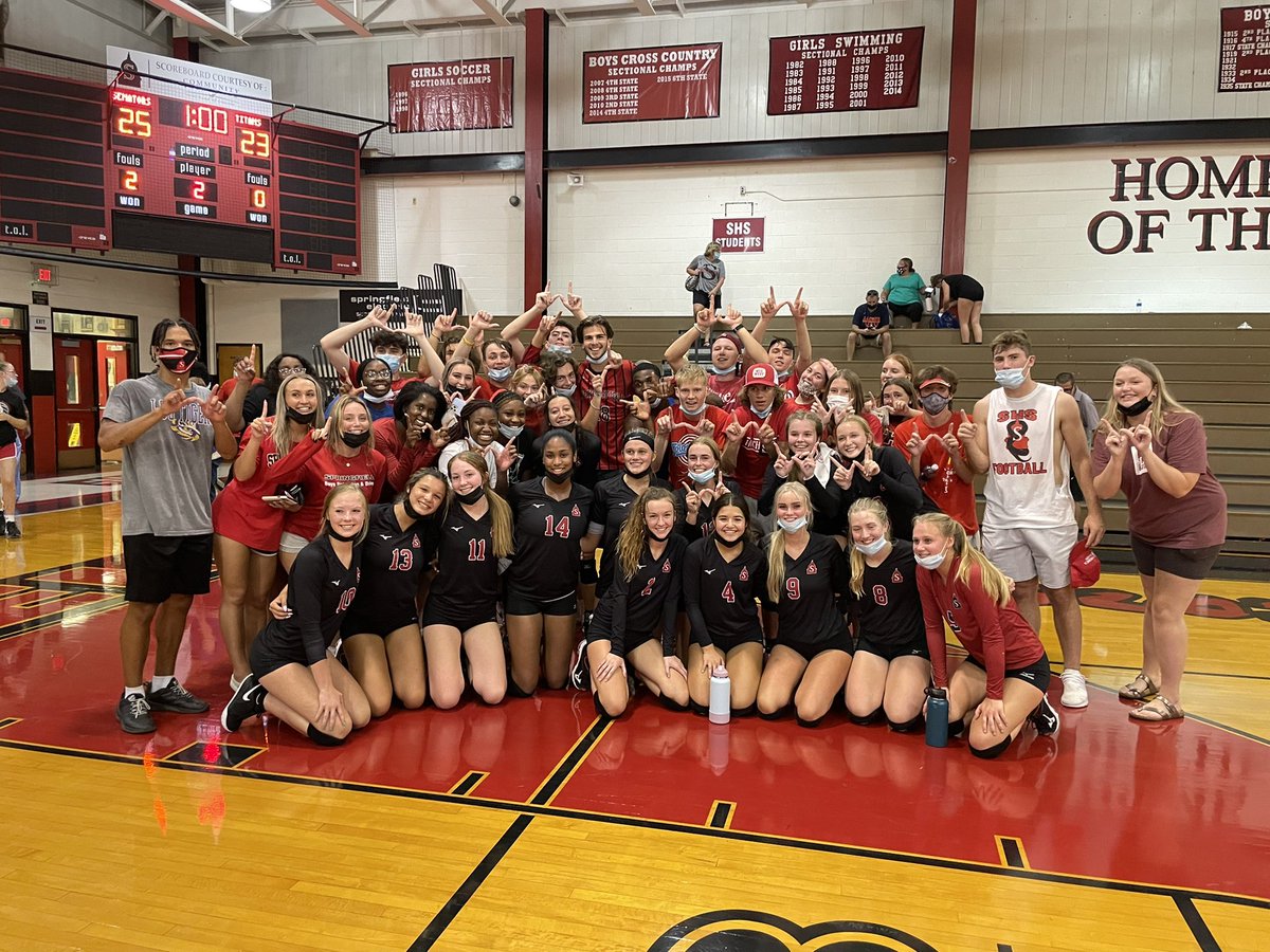 Solon_Athletics's tweet photo. Senator Volleyball beats Glenwood in 2❗️ https://t.co/vRpSe9B2Rl