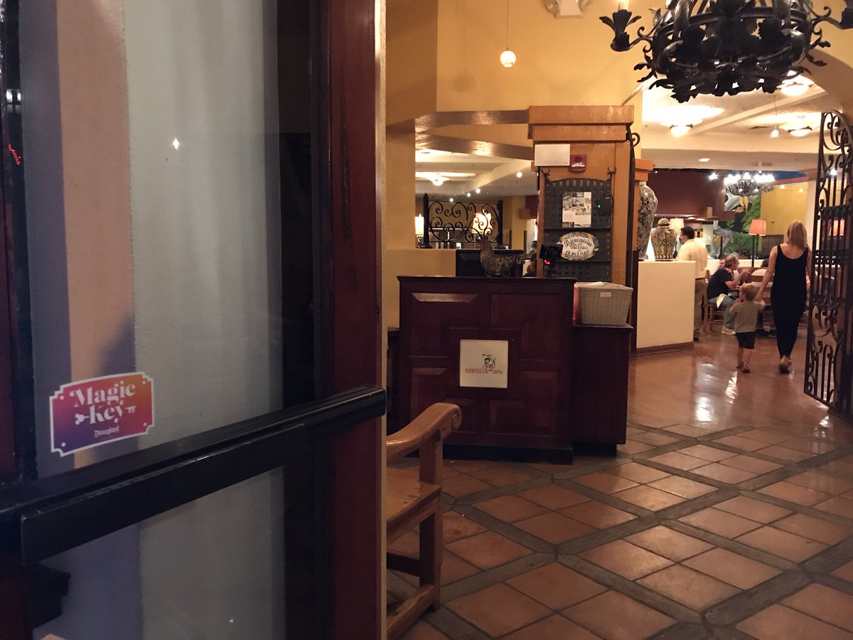 MagicAndWalnut's tweet image. Magic Key stickers already have started popping up across #DowntownDisney to signify locations that will give keyholder discounts starting tomorrow. Best of all, though? The stickers are in the unmistakable shape of the @Disneyland “Here you leave today” entrance plaque!