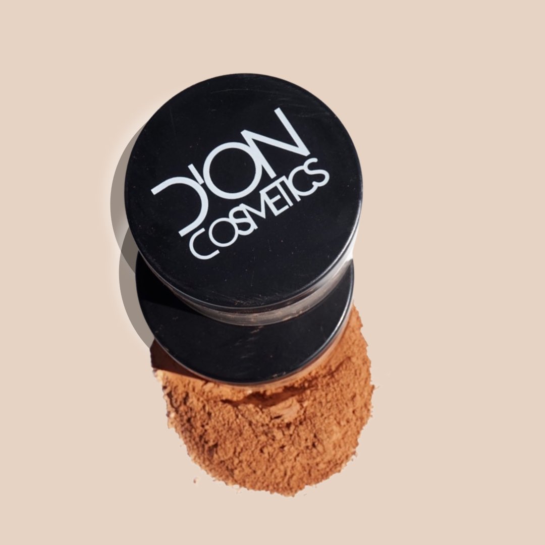 doncosmetics's tweet image. Ready, SET, Go! The Loose #SettingPowder is available in 6 shades and is a must-have for your makeup collection! Full faces that last! ✨

Shop bit.ly/3qdrmUp