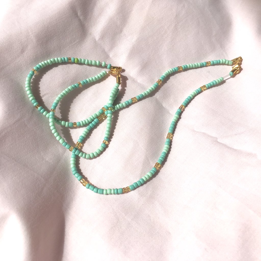hunny_beeph's tweet photo. ✨IBIZA ✨
🐝Necklace only: 125 php
🐝Bracelet only: 85 php
🐝Full set: 200 php 

Avail yours now!🐝💛
#gensanbased #gensanonlineshop #gensanbeads #beadsnecklace #beadsph #beadsbracelet #beads https://t.co/YDNI6TSszp