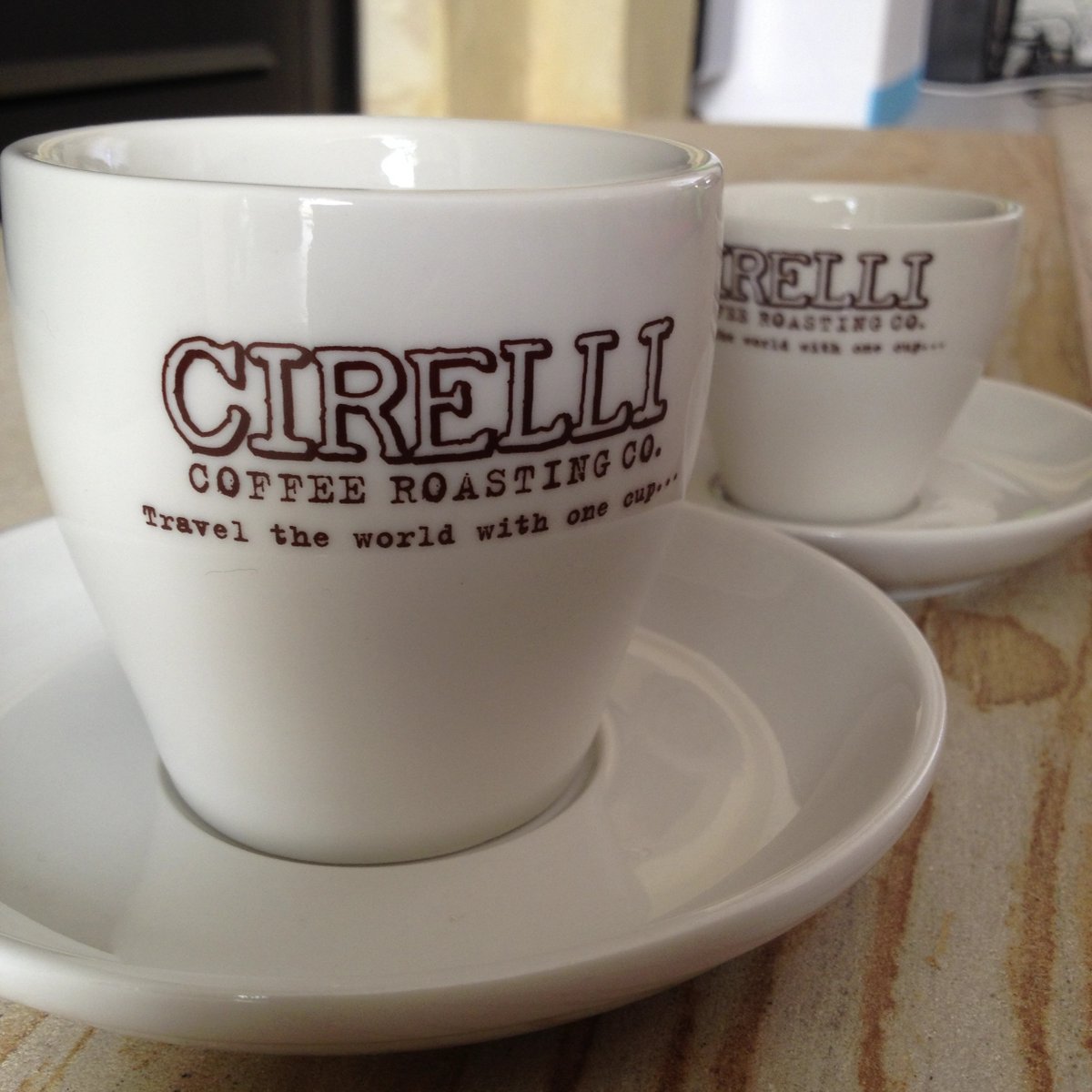 cirellicoffee's tweet photo. A SINGLE CUP OF JOY - I know I'm not alone when I say that I love my morning cup of coffee. The smell of fresh ground coffee beans, the buzz of the grinder, the hissing of the steamer, followed by the rich dark amber colour of the coffee as it pours into the cup. https://t.co/pBb6bxBeKM