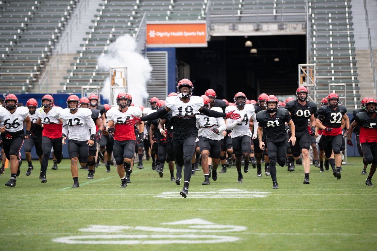 Collyn Hopkins tweet media