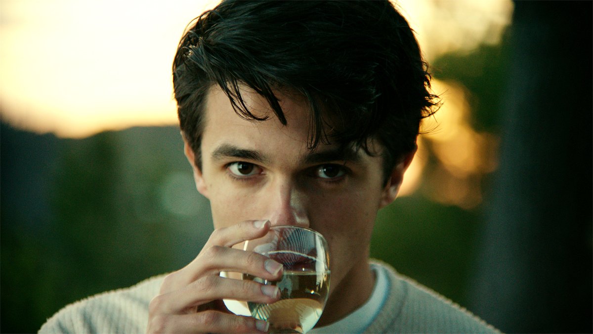 Oh yes, we went there. New song + music video out now! Go listen 😛 

ffm.to/truecrime