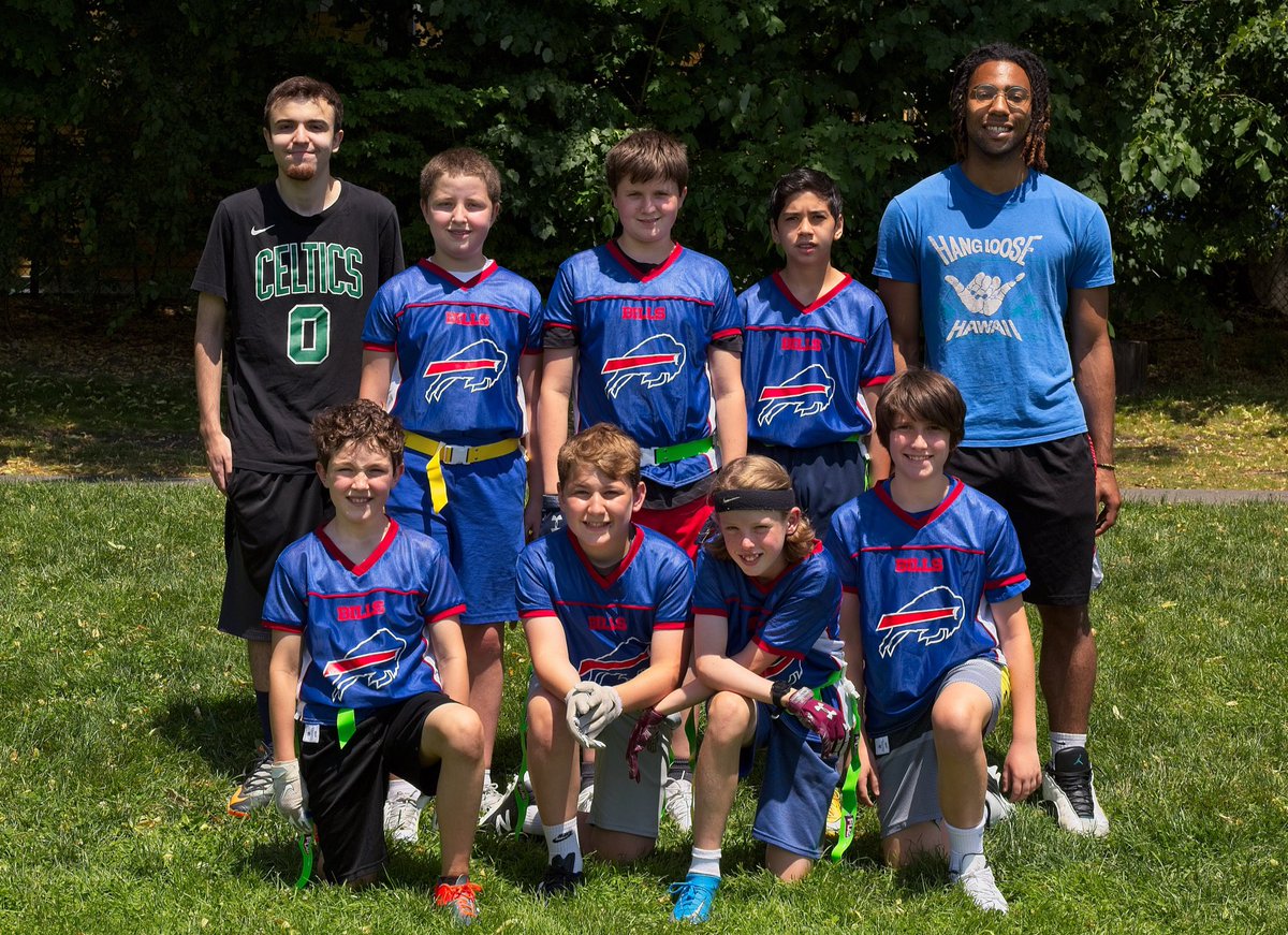 NewtonFlag's tweet photo. Our fall registration is open and our leagues are spots are going fast! This upcoming season guarantees (COVID-19 regulations permitting) each player 8 games, including playoffs! Sign up now and get in the game. 🏈🍂🍁

https://t.co/XU0tOHgT06 #letsgoflag #newton #boston #nflflag https://t.co/EqnWgXh4u6