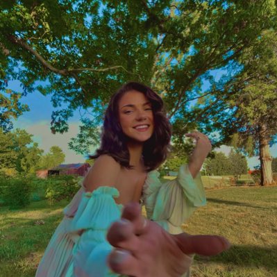 graciedehaven's tweet photo. #NewProfilePic https://t.co/dlXMrhSmDt