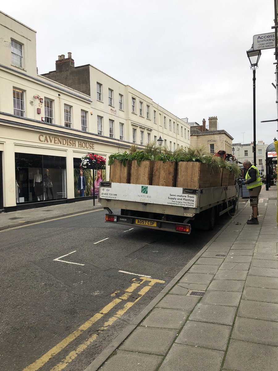 It’s all go on Regent Street, Cheltenham today! Planters are replacing the ugly red and white barriers to make the street much more attractive to visitors and the cafe businesses for seating outdoors all supporting Covid recovery. Thanks to our local contractors @NatureFirstLtd