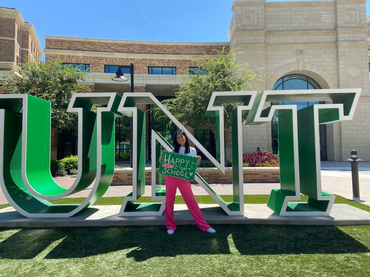 theresaahoang's tweet photo. 19th grade, here I come! Here’s to my last year of Grad school!!!! https://t.co/u2UbL0tsYM