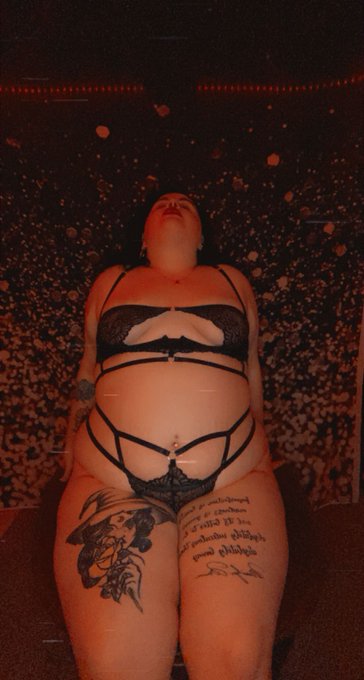 I mean id say its pretty good for a big girl 🥺 #onlyfans #plussizegirl #lingerie #18+ #onlyfans18 #nsfw<a href="/tag/lingerie"class="tags"><span>#lingerie</span></a><a href="/tag/nsfw"class="tags"><span>#nsfw</span></a><a href="/tag/onlyfans"class="tags"><span>#onlyfans</span></a><a href="/tag/plussizegirl"class="tags"><span>#plussizegirl</span></a><a href="/tag/onlyfans18"class="tags"><span>#onlyfans18</span></a>