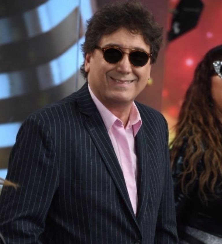 lisalasdrogas_'s tweet image. cómo que el marido de Patricia Sosa va a salir en la nueva de Spiderman