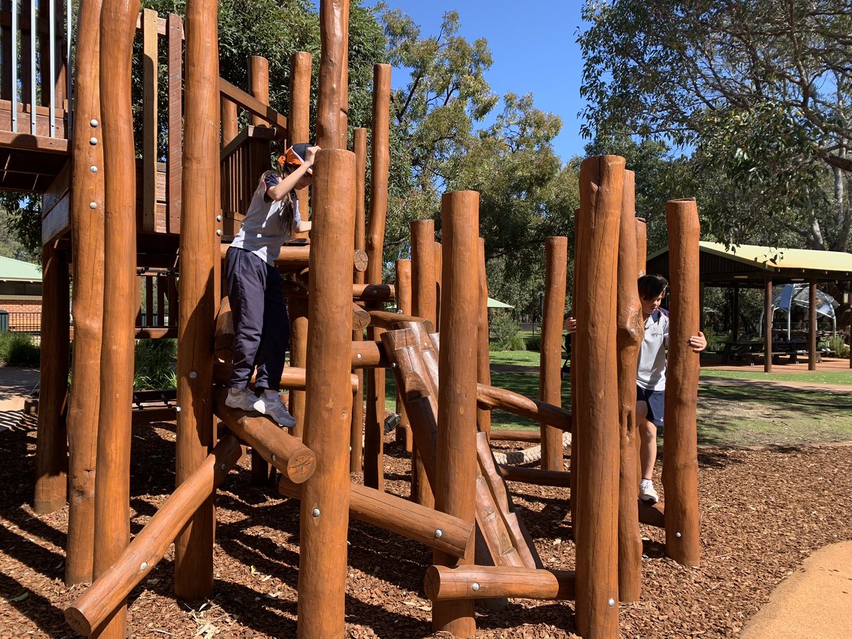 MsKayTa's tweet photo. #HCCEllenbrook Checking out what’s on offer at Whiteman Park for Year 7 LIFE Week. https://t.co/qnyXiREsK4