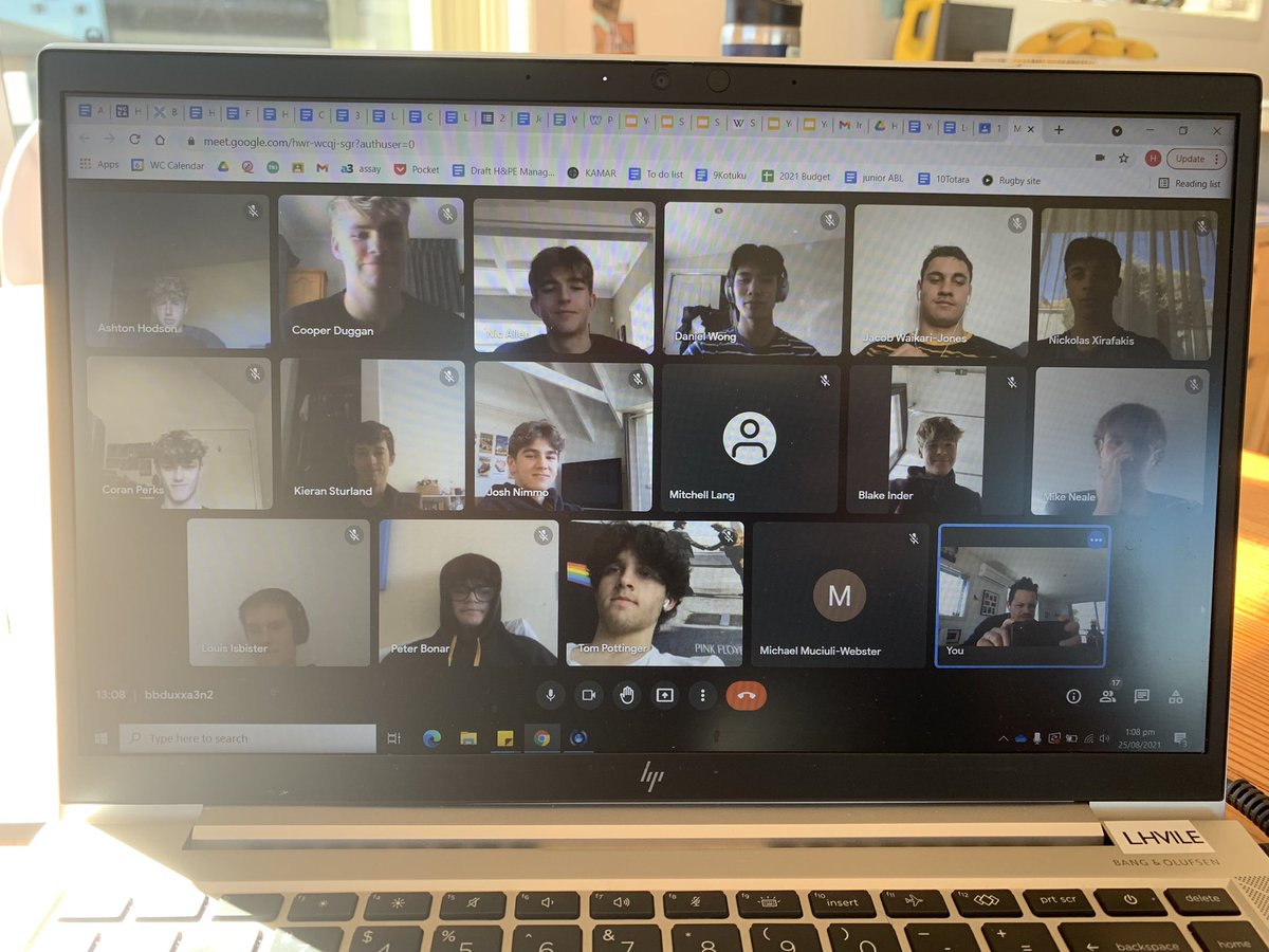 hayden_viles's tweet image. Senior students have been enjoying a Google Meet second time round.#experienced #lockdownnz #lockdownlearning