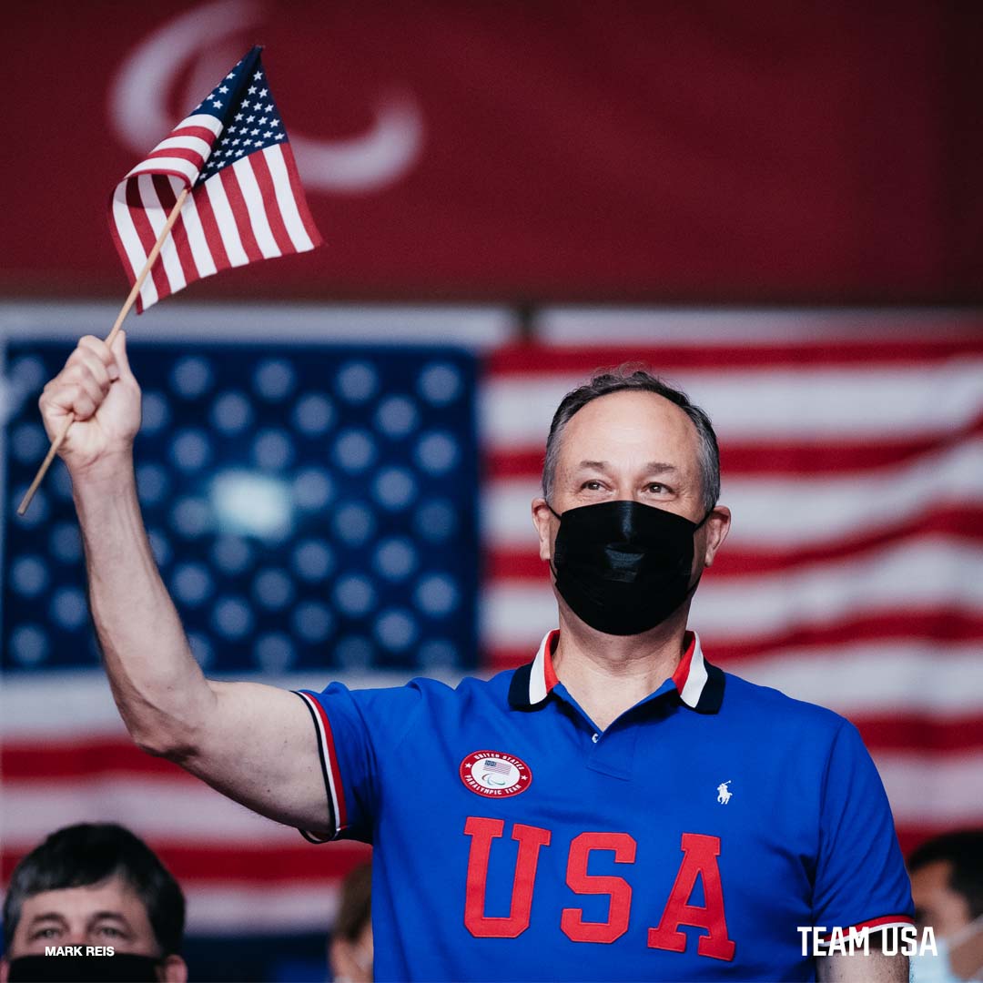 TeamUSA's tweet photo. Thank you for the support, @secondgentleman! 🇺🇸 #TokyoParalympics https://t.co/C72hcU9mqP