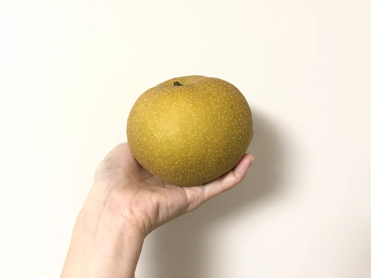 これは覚えておきたい！とっても食べやすそうな、梨の切り方が話題に！