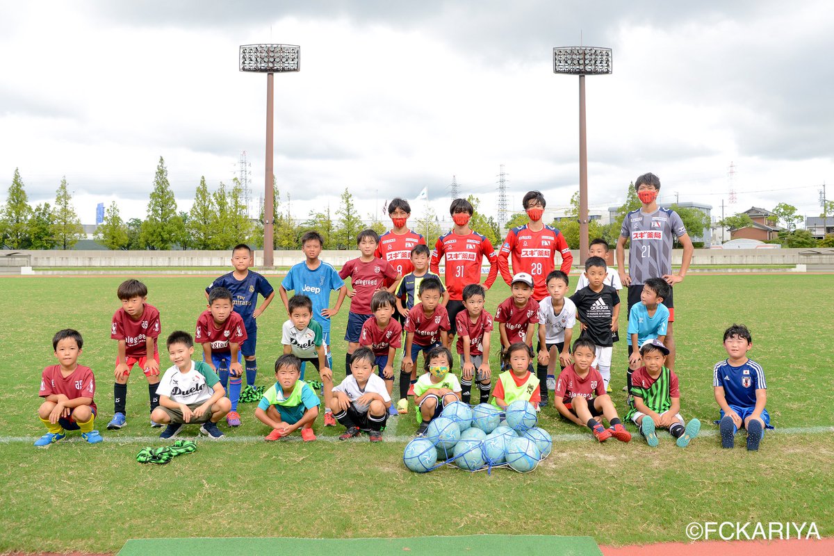 Fc刈谷 公式 8 21 土 Jfl第19節 Fc大阪 戦 ふれあいサッカー を実施しました 当日は選手も混ざって試合 たくさんの方にご参加いただきました Fc刈谷 共闘 Jfl