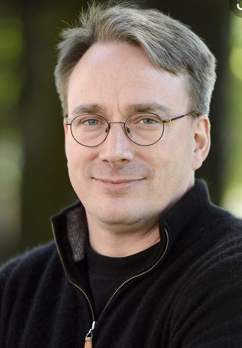 SadaaShree's tweet photo. Linux completes 30 years.

It was on this date in 1991 that Linus Torvalds announced the first version. He actually wanted to call it as Freax, but his friend Ari Lemmke named it as Linux, which he accepted. Version 1.0 would later be released in March 1994. https://t.co/e4E5SdvW07