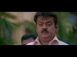rajakumaari's tweet photo. Happy Happy birthday captain :) 

unga fav movie of Vijaykanth mention pls :) https://t.co/z5BadgUtll